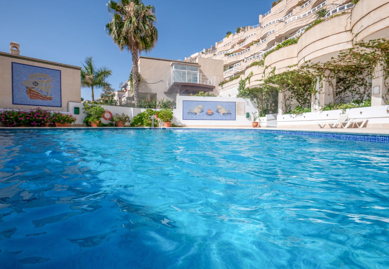 Stadthaus in La Herradura - Reihenhaus am Strand mit Pool und Meerblick