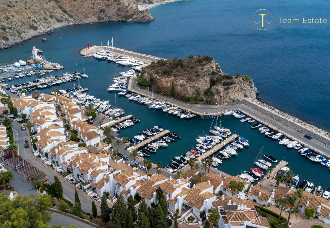 Ferienwohnung in La Herradura - 2 Terrassen an der Marina & Strandnah