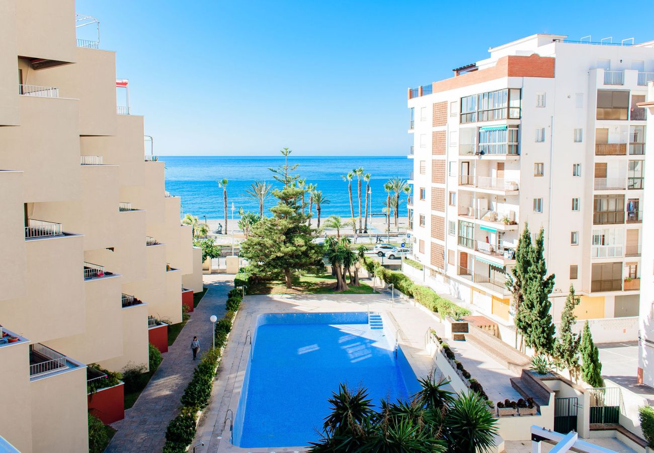 Apartamento en Almuñecar - Dos Terrazas, piscina en Playa San Cristóbal