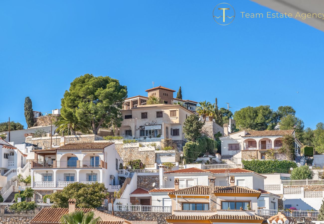 Apartamento en Almuñecar - Acogedor Refugio Cerca de la Playa y Restaurantes