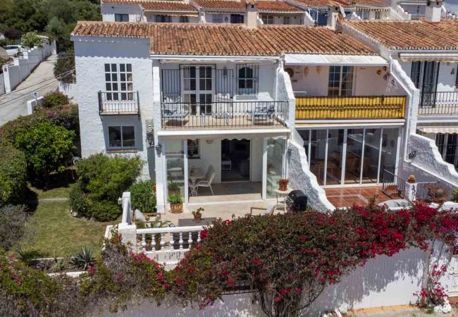  in Nerja - Lovely townhouse, several terraces, garden, pool