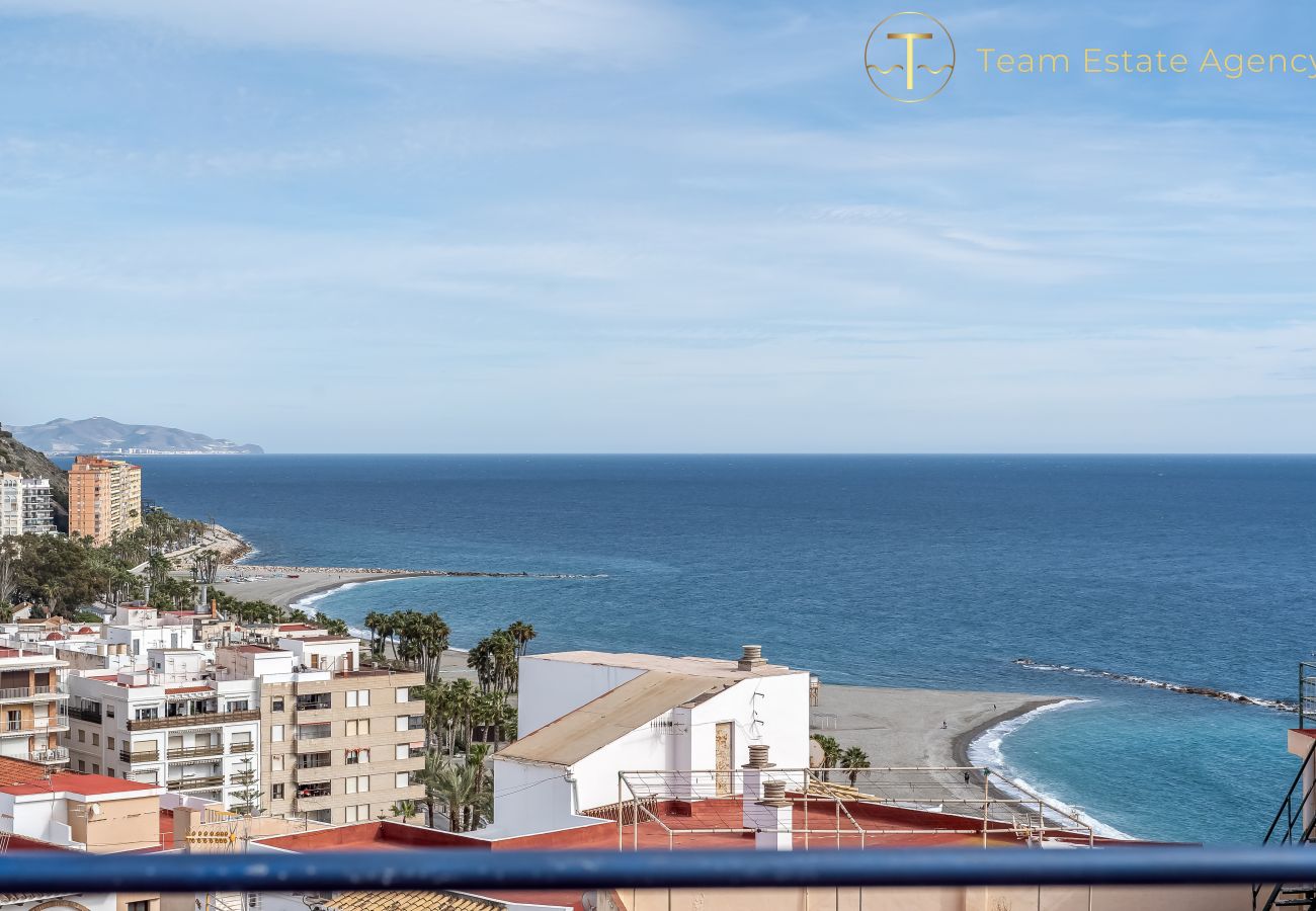 Townhouse in Almuñecar - Old Town Charm Next to San Miguel Castle